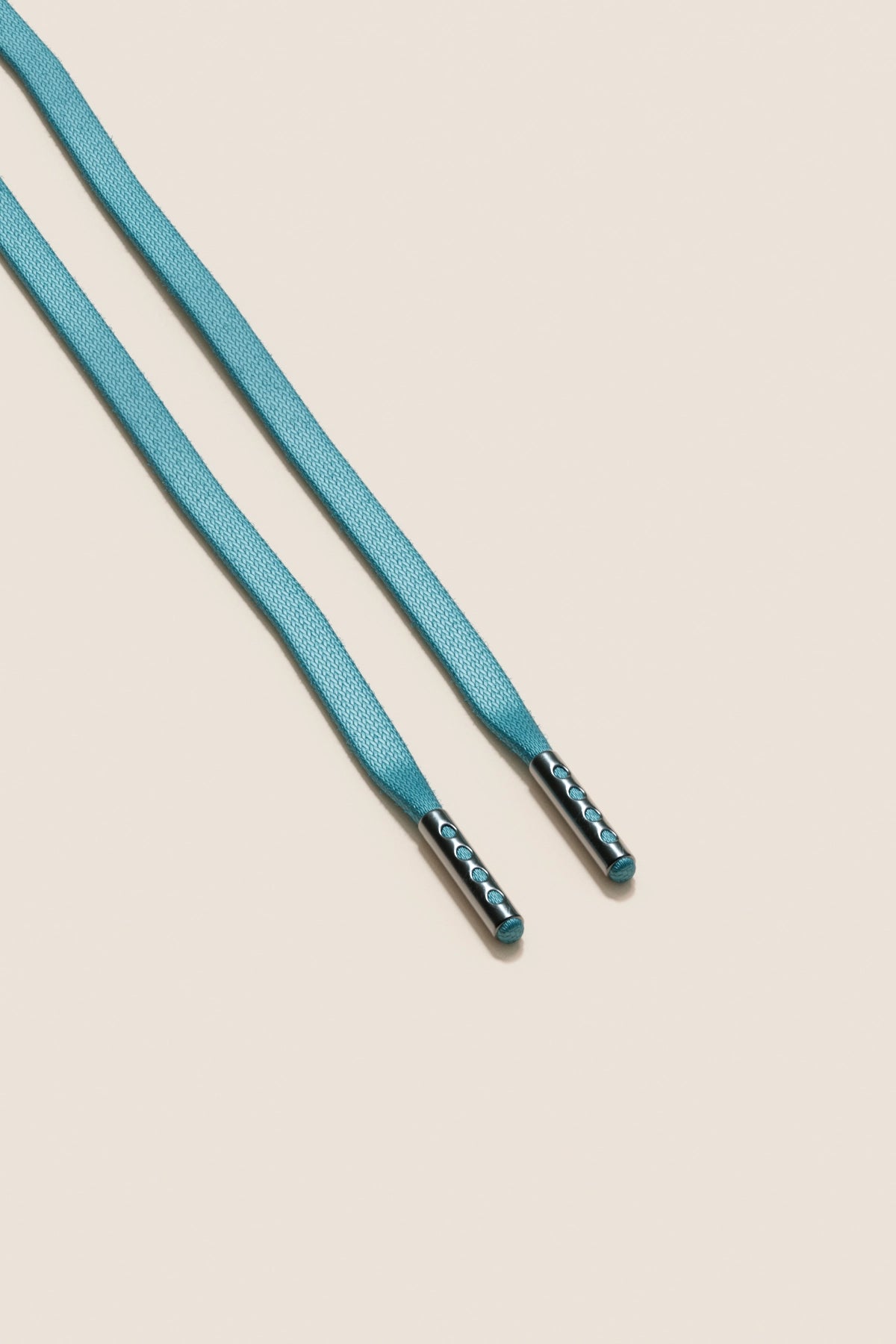 Senkels Turquoise 3mm Flat Waxed Shoelaces with Black Nickel Aglets