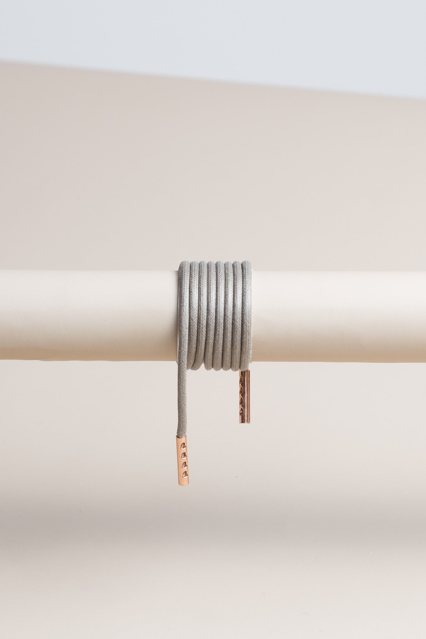 Grafitová šedá - Kulaté voskované tkaničky | Senkels