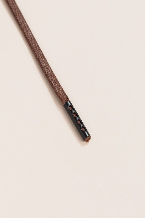 Medium Brown - 4mm round waxed shoelaces for boots and shoes made from 100% organic cotton - Senkels