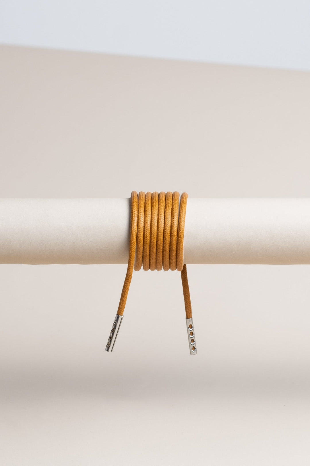 Saddle Brown - Round Waxed Shoelaces | Senkels