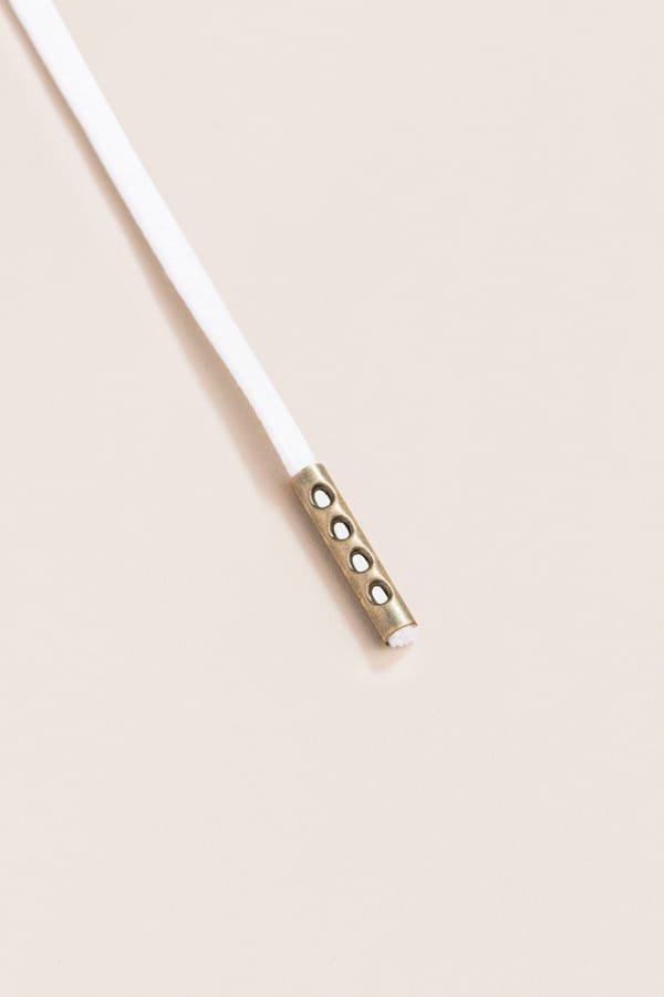 White - Round Waxed Shoelaces | Senkels